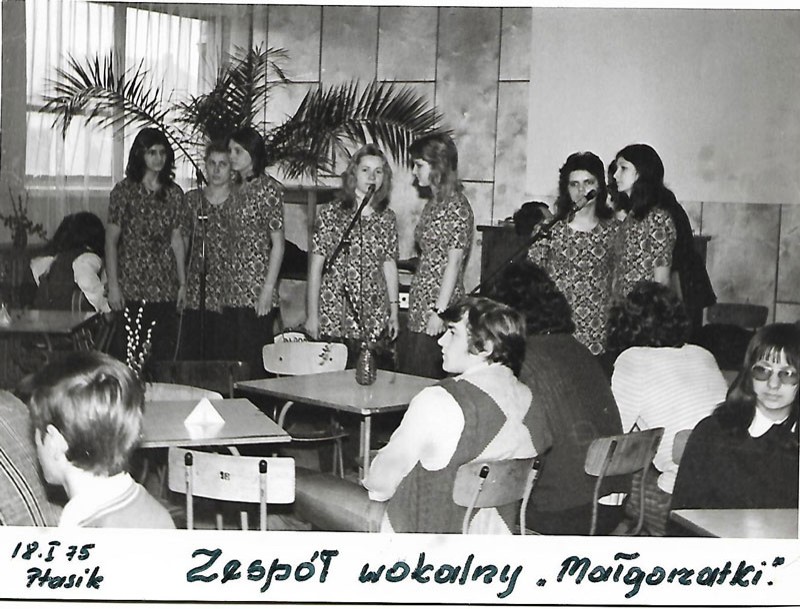 Występ zespołu wokalnego "Małgorzatki" - 1975 r.